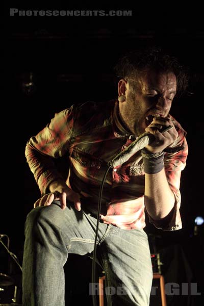 DOYLE - 2010-12-13 - PARIS - Le Trianon - 